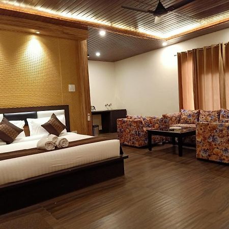 Skywood Resort Shoghi Shogi Kültér fotó