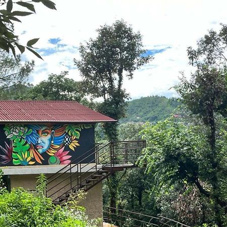 Skywood Resort Shoghi Shogi Kültér fotó