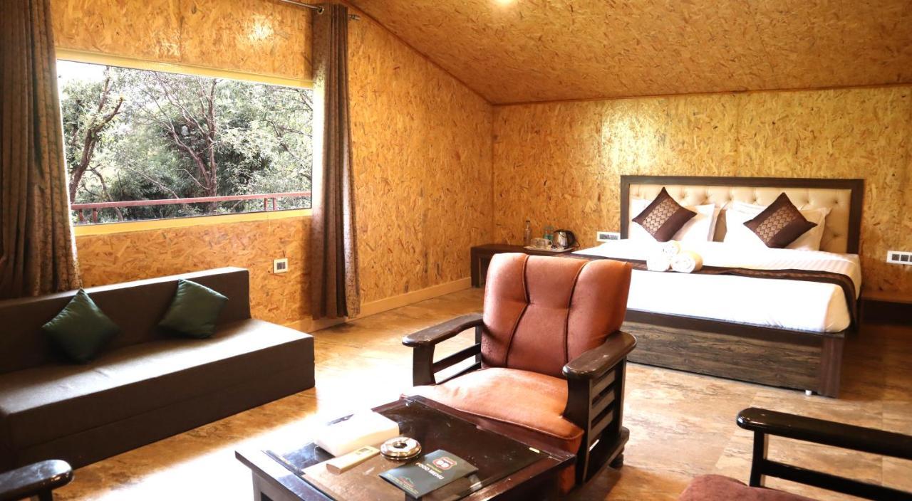 Skywood Resort Shoghi Shogi Kültér fotó