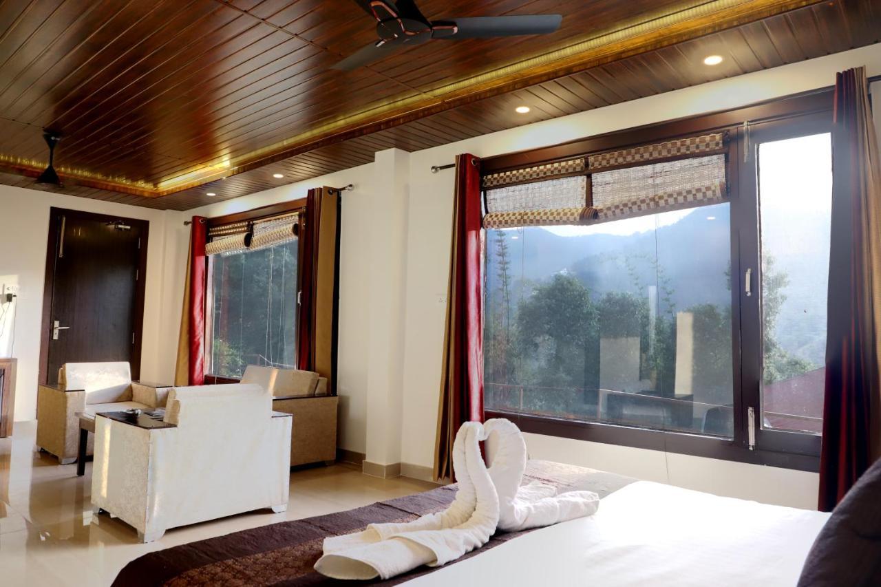 Skywood Resort Shoghi Shogi Kültér fotó
