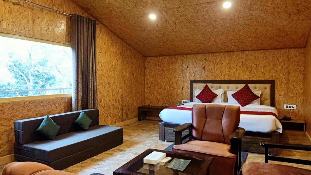 Skywood Resort Shoghi Shogi Kültér fotó