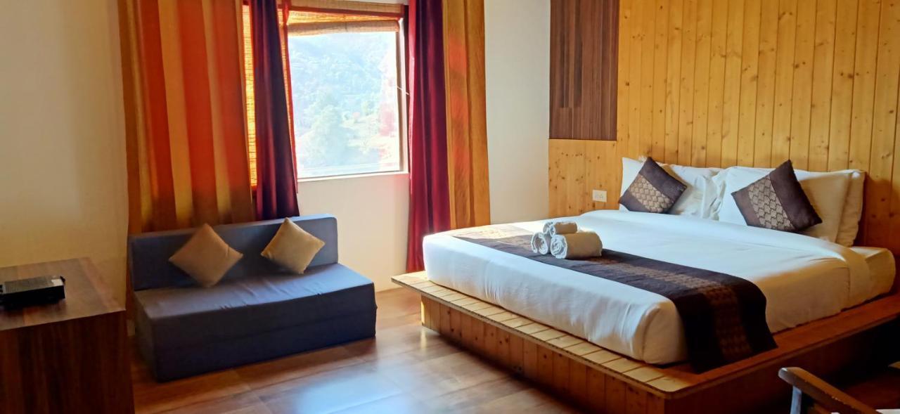 Skywood Resort Shoghi Shogi Kültér fotó